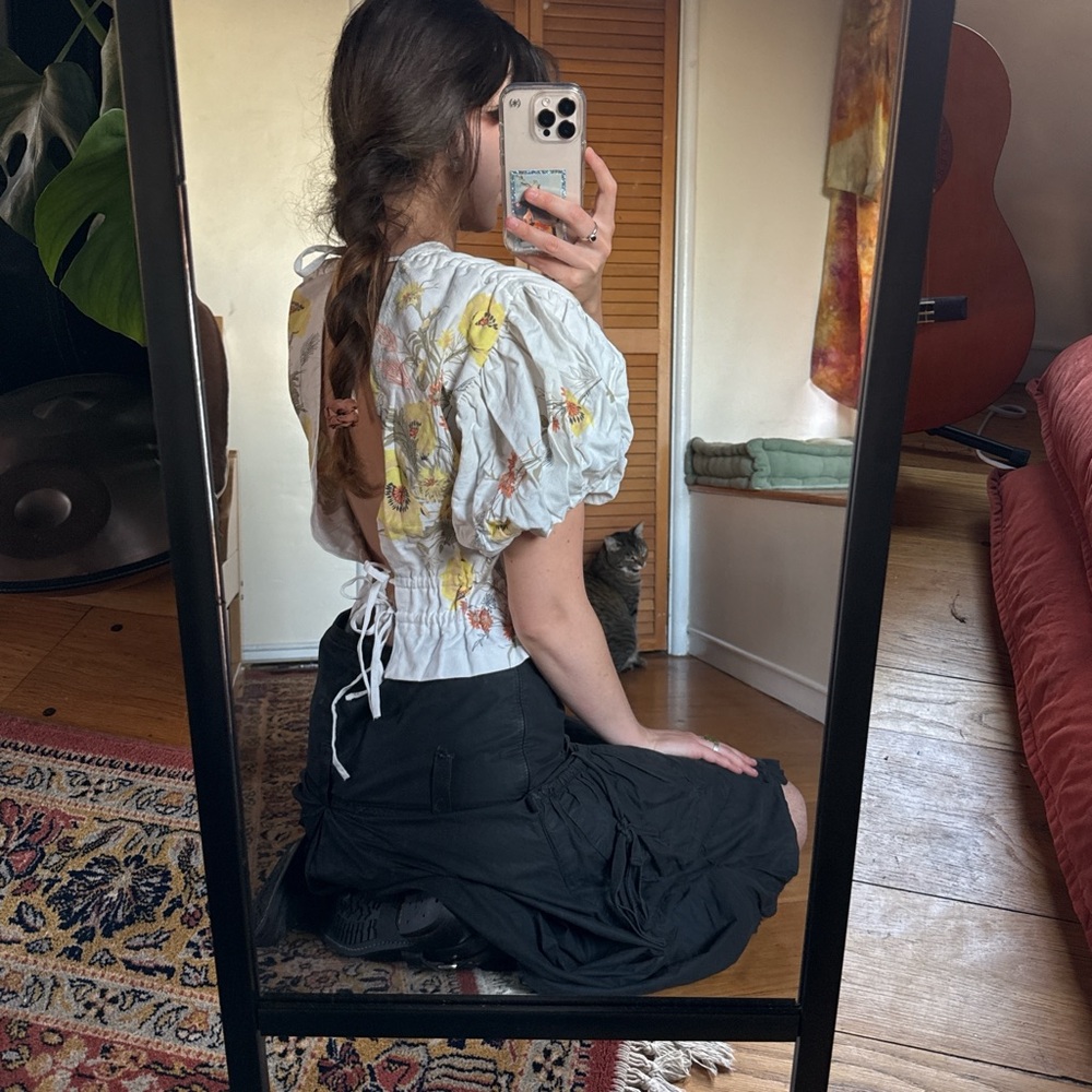 Psychic Outlaw - handmade graham short sleeve tablecloth top - women’s size S